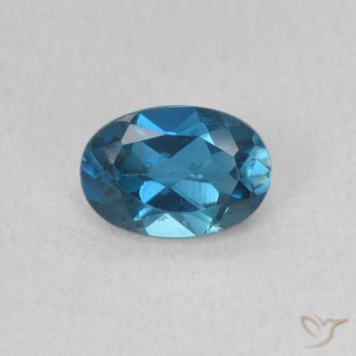 Topaze Bleu Londres naturelle ovale, 0.63 ct, VVS-VS