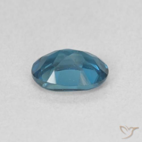 Topaze Bleu Londres naturelle ovale, 0.63 ct, VVS-VS