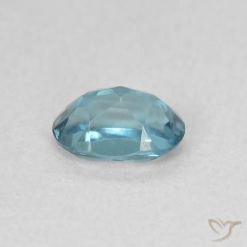 Topaze Bleu Londres naturelle ovale, 0.65 ct, VVS-VS