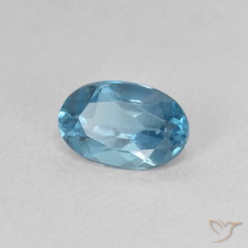 Topaze Bleu Londres naturelle ovale, 0.60 ct, VVS-VS