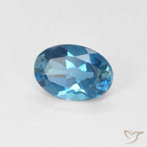 Topaze Bleu Londres naturelle ovale, 0.62 ct, VVS-VS