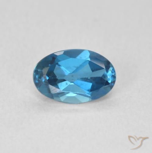 Topaze Bleu Londres naturelle ovale, 0.60 ct, VVS-VS