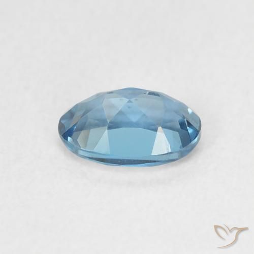 Topaze Bleu Londres naturelle ovale, 0.60 ct, VVS-VS