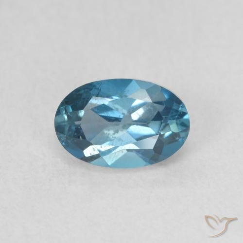 Topaze Bleu Londres naturelle ovale, 0.66 ct, VS