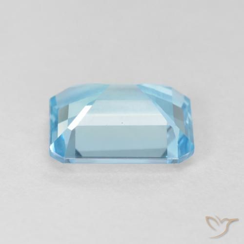 Topaze Bleu Suisse naturelle Octogone / coupe Émeraude, 3.67 ct, VVS-VS