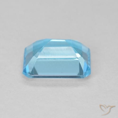 Topaze Bleu Suisse naturelle Octogone / coupe Émeraude, 1.90 ct, VVS-VS