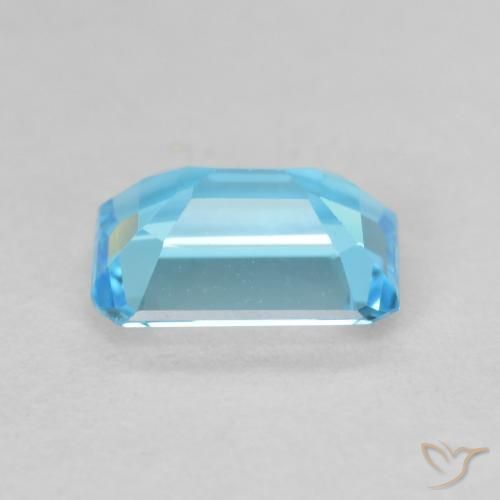 Topaze Bleu Suisse naturelle Octogone / coupe Émeraude, 1.74 ct, VVS