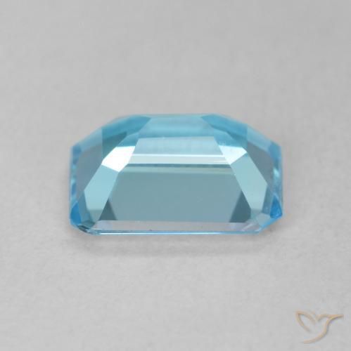 Topaze Bleu Suisse naturelle Octogone / coupe Émeraude, 1.74 ct, VVS-VS