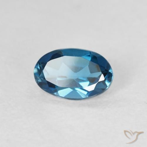 Topaze Bleu Londres naturelle ovale, 0.57 ct, VVS-VS