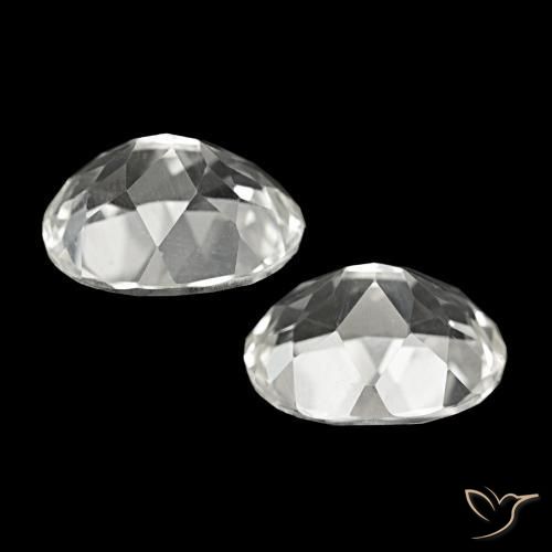 Shop natural 11.70ct Blanc chaud Topaze gems, Coupe ovale, from Brésil at GemSelect. In stock, global shipping!