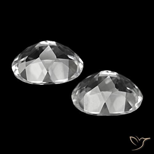 Shop natural 11.72ct Blanc clair Topaze gems, Coupe ovale, from Brésil at GemSelect. In stock, global shipping!