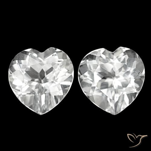 Shop natural 8.21ct Blanc Topaze gems, Forme de coeur, from Brésil at GemSelect. In stock, global shipping!