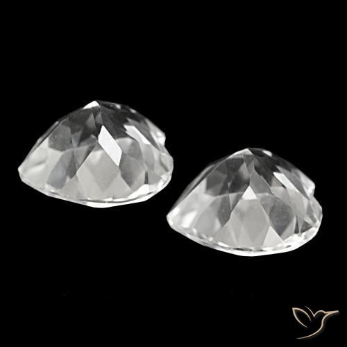 Shop natural 8.21ct Blanc Topaze gems, Forme de coeur, from Brésil at GemSelect. In stock, global shipping!