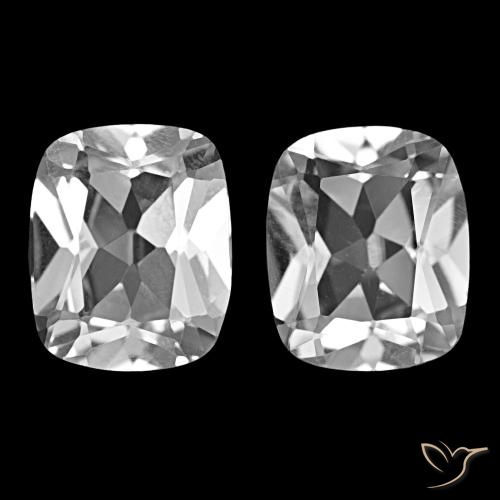 Achetez naturel 11.73ct Blanc clair Topaze gems, Coupe coussin, En provenance Brésil chez GemSelect. En stock, livraison internationale!