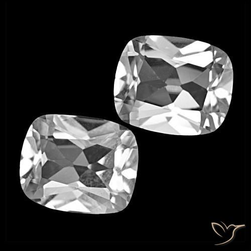 Achetez naturel 11.73ct Blanc clair Topaze gems, Coupe coussin, En provenance Brésil chez GemSelect. En stock, livraison internationale!