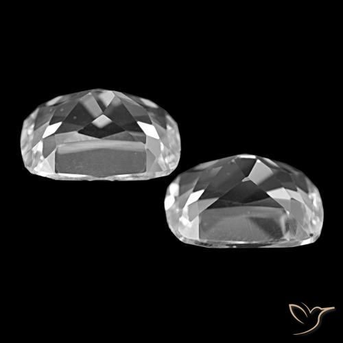 Achetez naturel 12.20ct Blanc clair Topaze gems, Coupe coussin, En provenance Brésil chez GemSelect. En stock, livraison internationale!