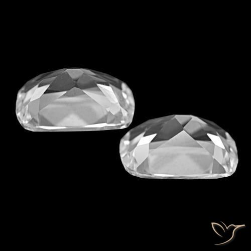 Shop natural 11.54ct Blanc clair Topaze gems, Coupe coussin, from Brésil at GemSelect. In stock, global shipping!