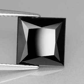 Tourmaline noir naturelle carré, 3,06 ct, opaque