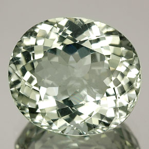 Tourmaline vert naturelle coupe ovale, 4,83 ct, VVS