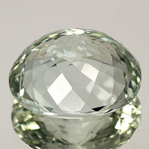 Tourmaline vert naturelle coupe ovale, 4,83 ct, VVS