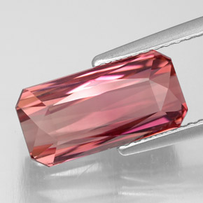 Tourmaline rose naturelle taille émeraude, 4,60 ct, VVS