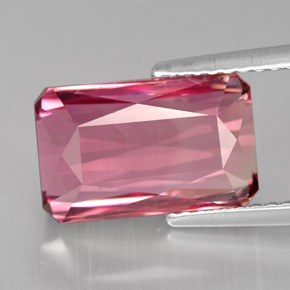 Tourmaline rose naturelle taille émeraude, 5,07 ct, VVS