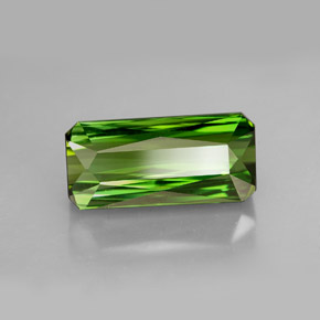 Tourmaline vert naturelle taille émeraude, 6,86 ct, VVS