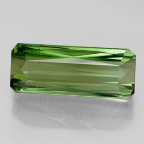 Tourmaline vert naturelle taille émeraude, 4,44 ct, VS