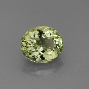 Tourmaline vert naturelle coupe ovale, 1,84 ct, VS