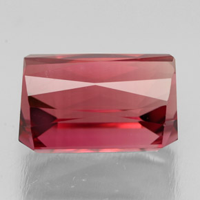 Tourmaline rose naturelle taille émeraude, 4,61 ct, VVS
