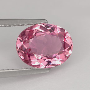 Tourmaline rose naturelle coupe ovale, 2,40 ct, VVS