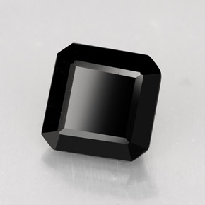 Tourmaline noir naturelle taille émeraude, 1,23 ct, opaque