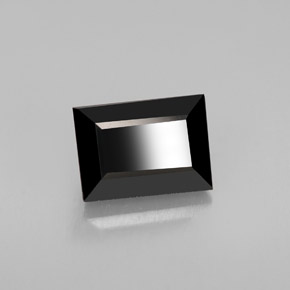 Tourmaline noir naturelle baguette, 1,69 ct, opaque