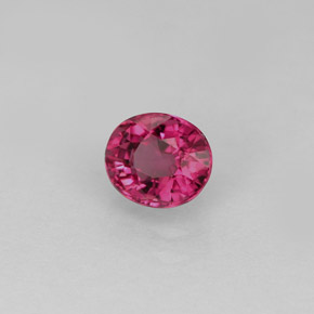 Tourmaline rose naturelle coupe ovale, 0,85 ct, VVS-VS