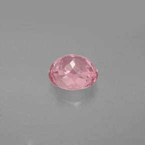 Tourmaline rose naturelle coupe ovale, 1,55 ct, VS