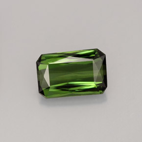 Tourmaline vert naturelle taille émeraude, 1,53 ct, VVS