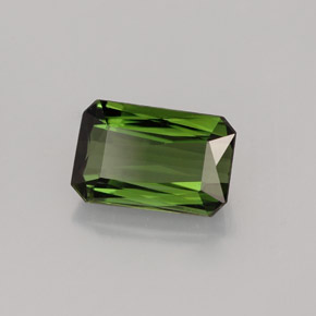 Tourmaline vert naturelle taille émeraude, 1,53 ct, VVS