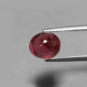 Tourmaline rouge naturelle coupe ovale, 2,76 ct, transparent