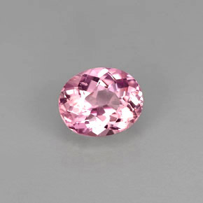 Tourmaline rose naturelle coupe ovale, 0,83 ct, VS