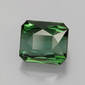 Tourmaline vert naturelle taille émeraude, 2,10 ct, VVS