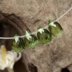 Achetez naturel 2,12ct vert tourmaline gems, briolette, en provenance mozambique chez gemselect. en stock, livraison internationale!
