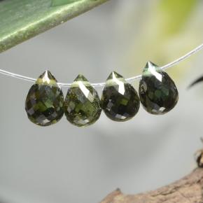 Achetez naturel ct vert tourmaline gems, briolette, en provenance mozambique chez gemselect. en stock, livraison internationale!