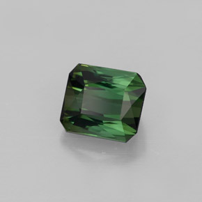 Tourmaline vert naturelle taille émeraude, 1,47 ct, VVS
