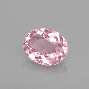 Tourmaline rose naturelle coupe ovale, 0,69 ct, VVS