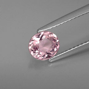 Tourmaline rose naturelle coupe ovale, 0,65 ct, VVS-VS