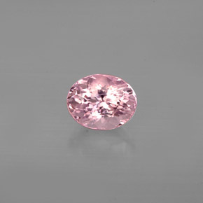 Tourmaline rose naturelle coupe ovale, 0,79 ct, SI