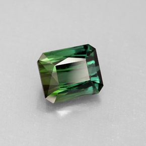 Tourmaline vert naturelle taille émeraude, 2,50 ct, VVS