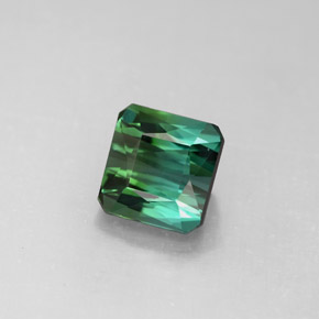 Tourmaline vert naturelle taille émeraude, 2,04 ct, VVS