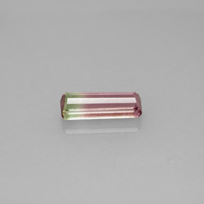 Tourmaline multicolore naturelle taille émeraude, 0,96 ct, VS