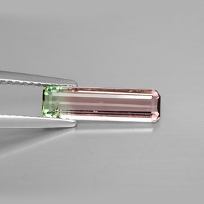 Tourmaline multicolore naturelle taille émeraude, 1,36 ct, VS